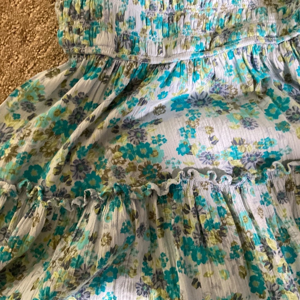 Aerie Floral Mini - Picture 3 of 5